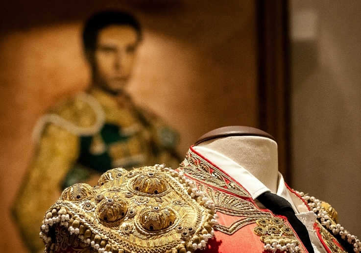 TRAJE DE LUZES DE RUI BENTO VASQUES