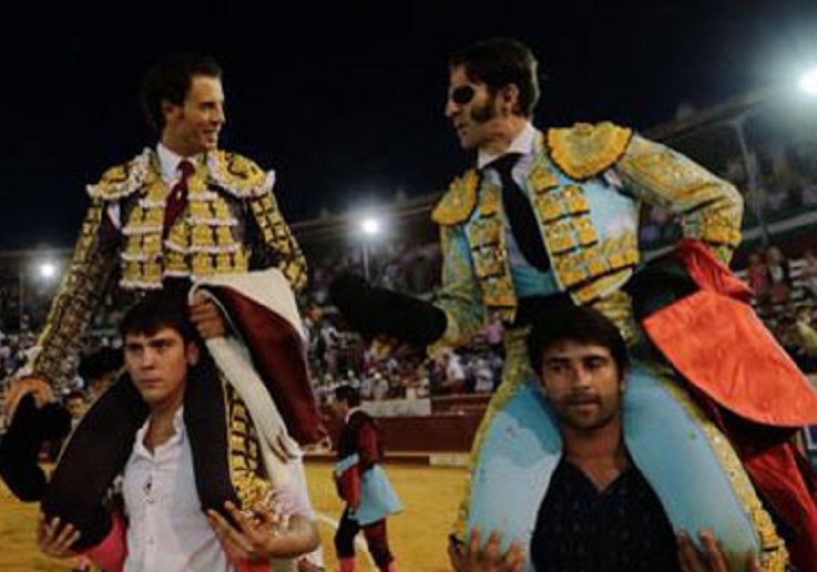 padilla-finito-manzanares-puerta-grande-sanlucar-de-barrameda-511x265