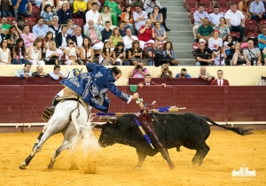 CPQ_3916