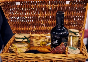 20190309 GOURMET CPQ0156